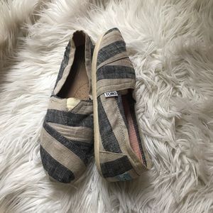 TOMS espadrilles in gray stripes flats loafers